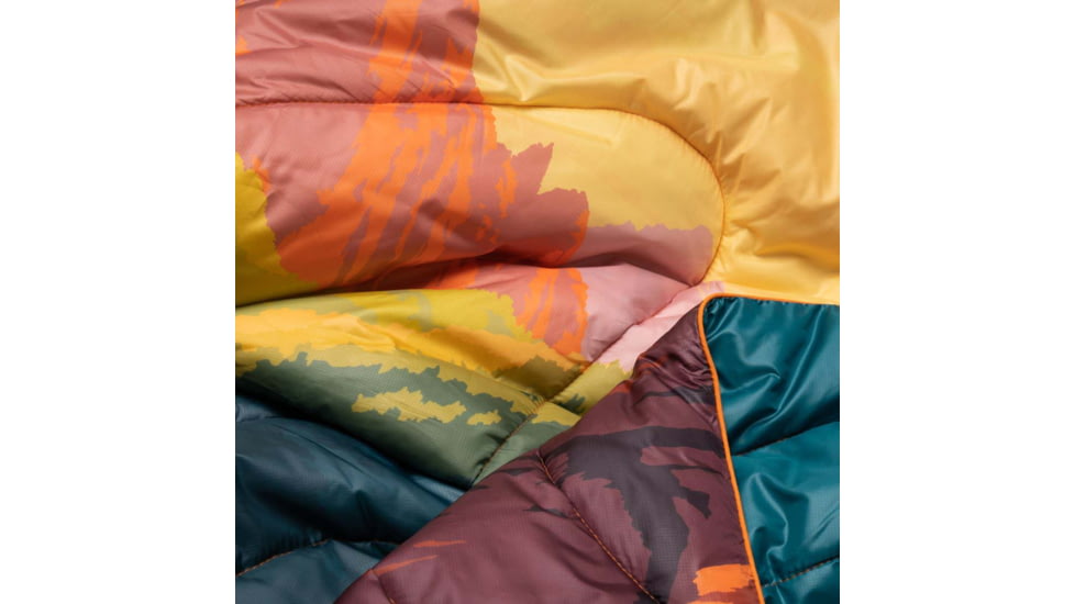 Rumpl Original Puffy Blanket, Zion National Park, 1 Person, TPPB-ZON-1