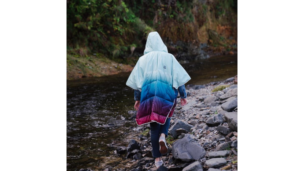 Rumpl The Nanoloft Puffy Poncho, Crisp Fade, One Size, TPON-P32-O