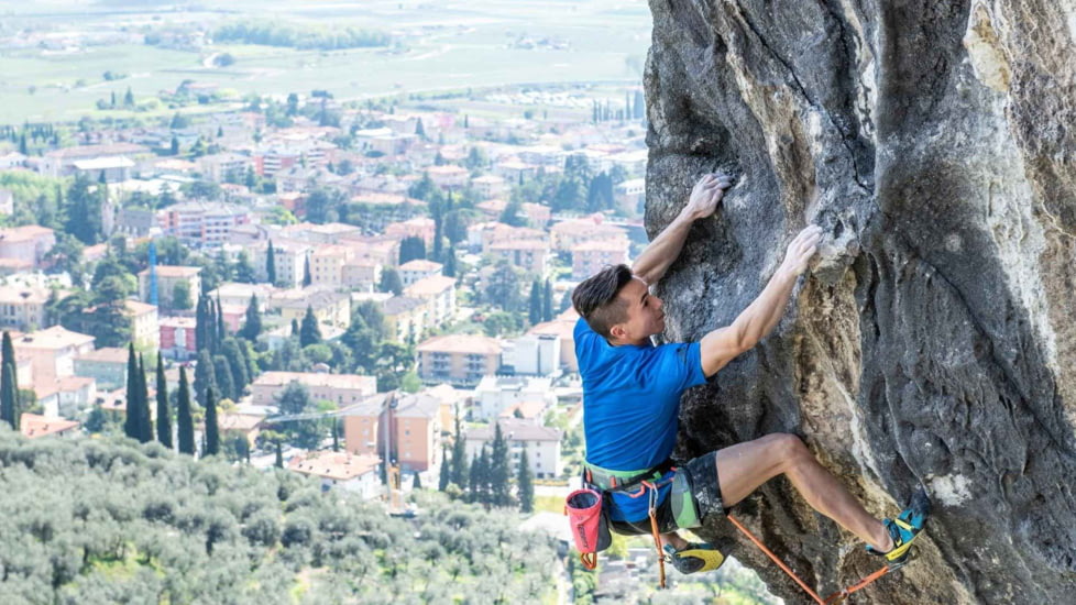 Scarpa Furia Air Climbing Shoes, Baltic Blue/Yellow, 42.5, 70059/000-BbluYel-42.5