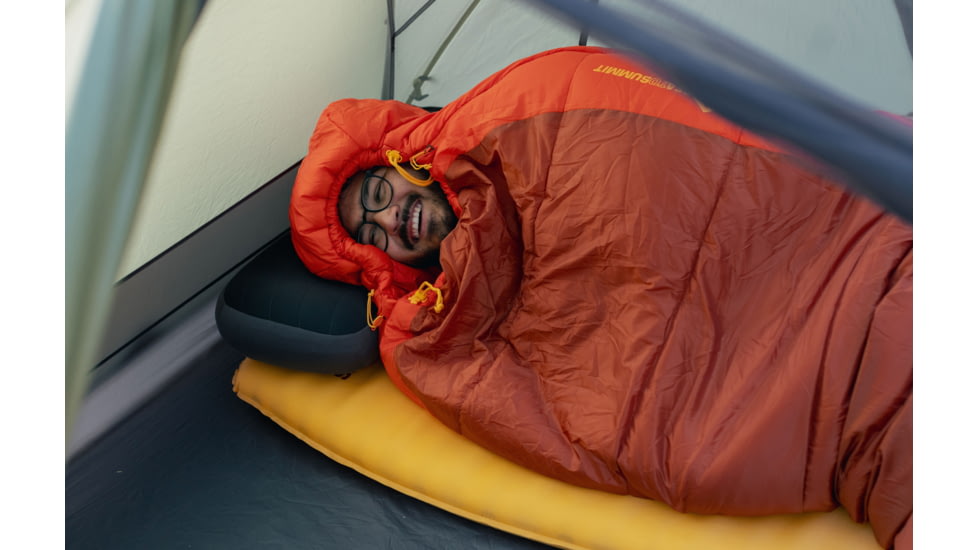 Sea to Summit Hamelin Synthetic 30F/-1C Sleeping Bag, Regular, Picante Red, Regular, S4140