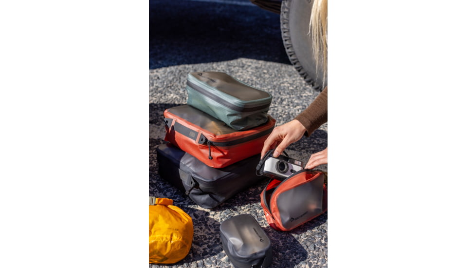 Sea to Summit Hydraulic Medium Packing Cube, 3.5 Liters, Laurel Green, Medium, A4273-44