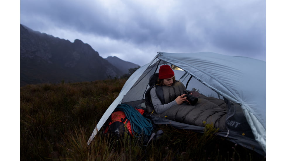 Sea to Summit Spark Pro Down 15F/-9C Sleeping Bag, Regular, Beluga Black, Regular, S2161