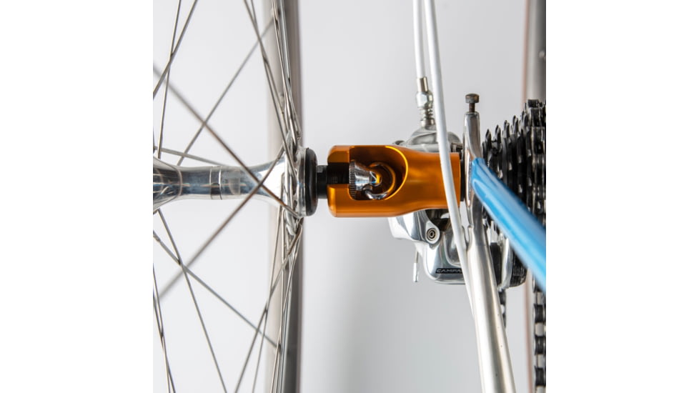 SeaSucker Hogg The Revolutionary Front Wheel Holder, Golden, BA1580