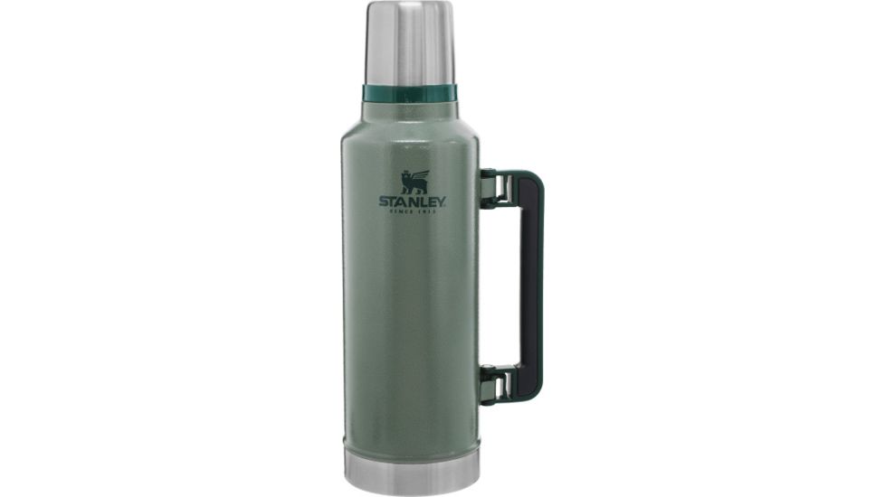 SHED, Stanley Classic Legendary Bottle, Hammertone Green, 2qt, 10-07934-001
