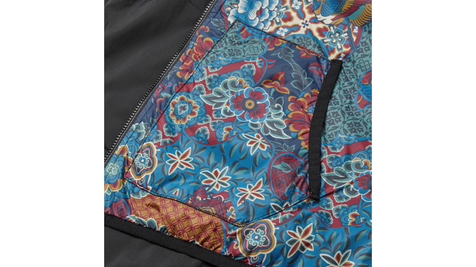 Sherpa Kira Tee - Womens, Black, Small, SW3140-030-S