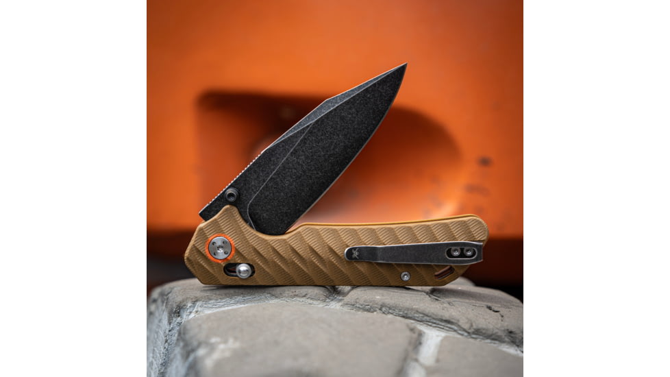 Skallywag Tactical Mako II Folding Knife, 3.5in, D2, Drop Point Blade, G10, Desert Tan Handle, Mako II - Desert Tan