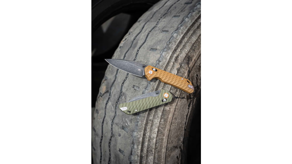 Skallywag Tactical Mako II Folding Knife, 3.5in, D2, Drop Point Blade, G10, Desert Tan Handle, Mako II - Desert Tan