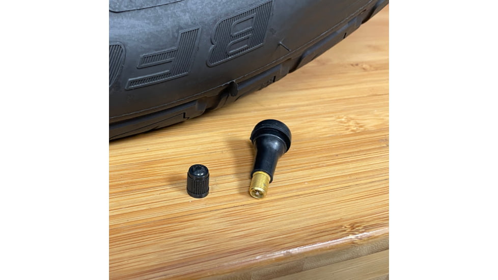 Slime Tubeless Tire Valves, f/ TR413, Black, 2080-A