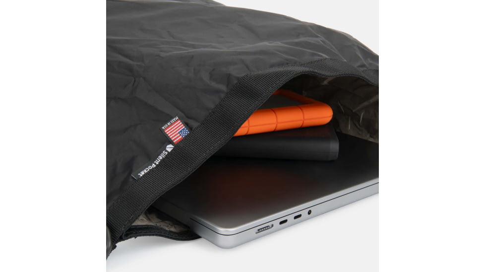 SLNT RF Blocking SSE Faraday Bag, USA Berry Compliant, Black, 19L, SL-PKGB-BER-01