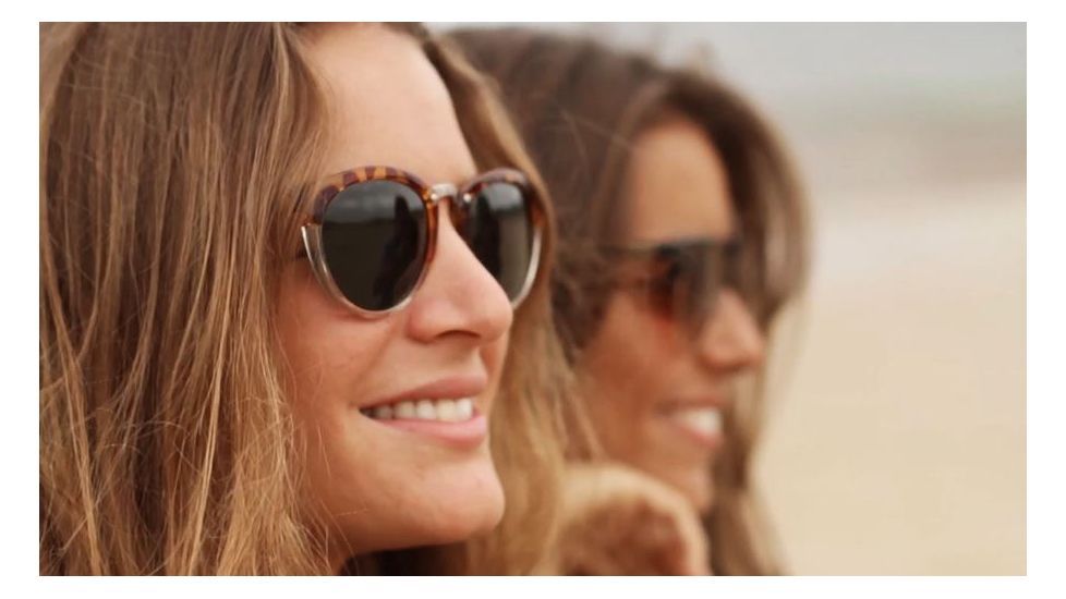 Smith Questa Sunglasses, Amber Tortoise Frame, Polarized Gray Green Lens, QEPPGNATT