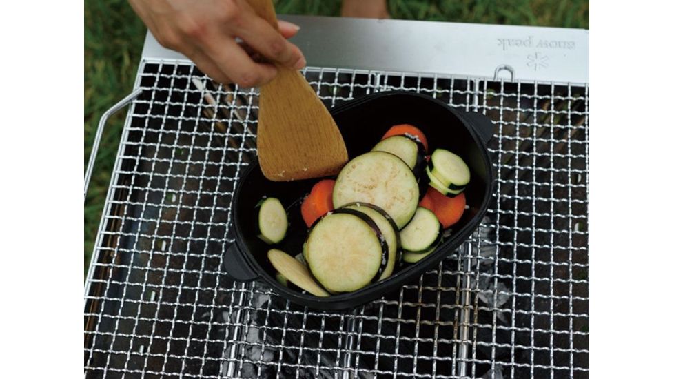 Snow Peak Micro Oval, Cast Iron Oven, One Size, CS-503R