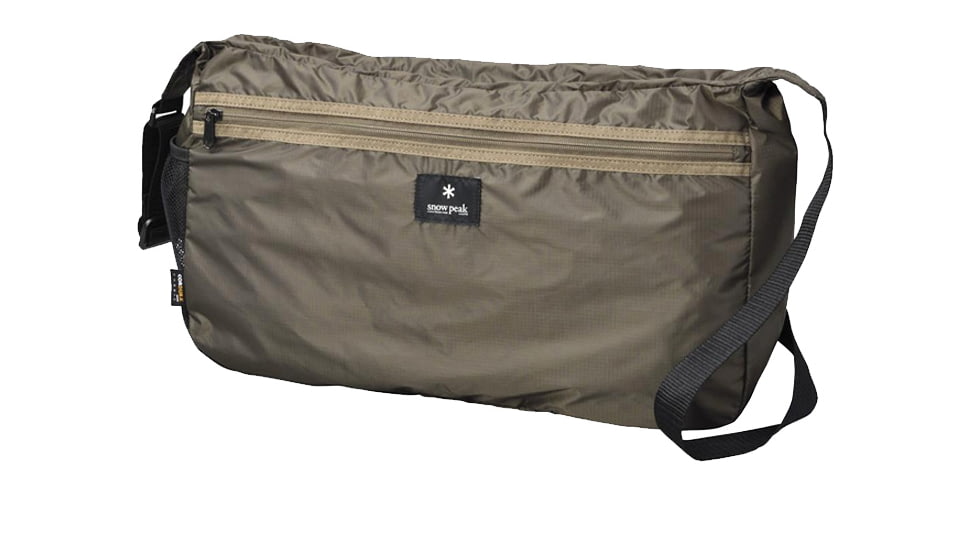 Snow Peak Pocketable Boat Form Shoulder, Olive Green, 16L, UG-62600OL
