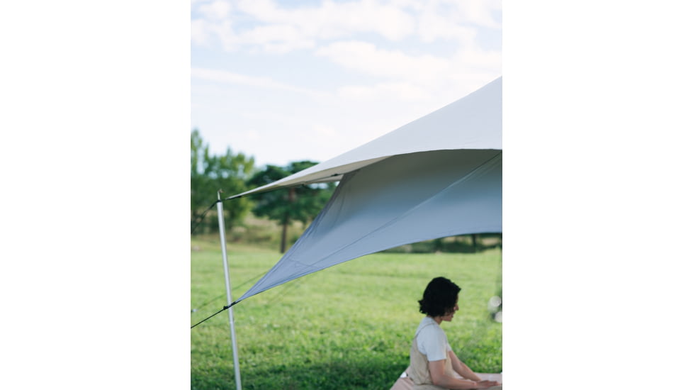 Snow Peak 2-Layer Tarp Pro.