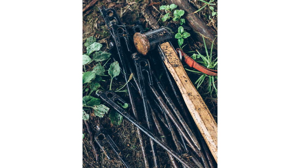 Snow Peak Solid Stakes, 30 cm, R-103
