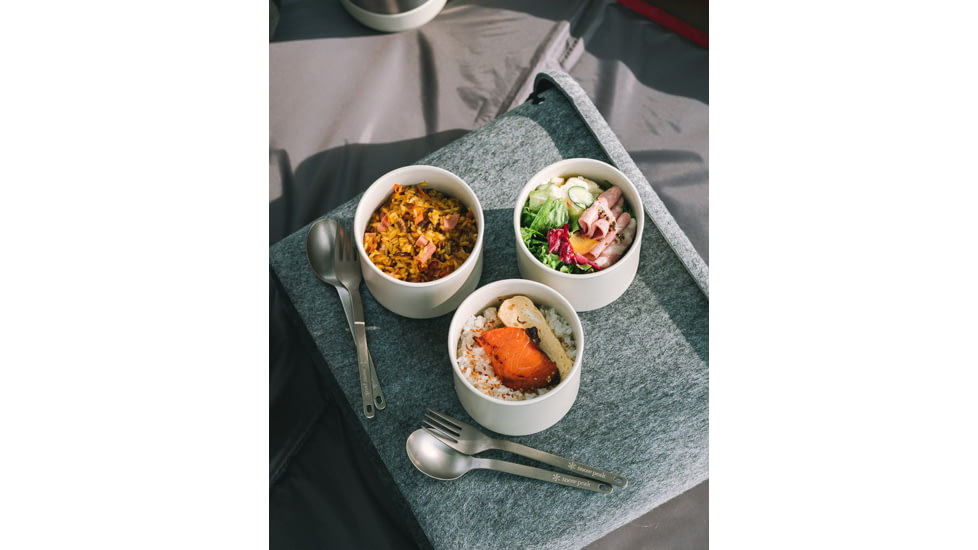 Snow Peak Tobachi Food Storage Container, White, Medium, TW-273-WH