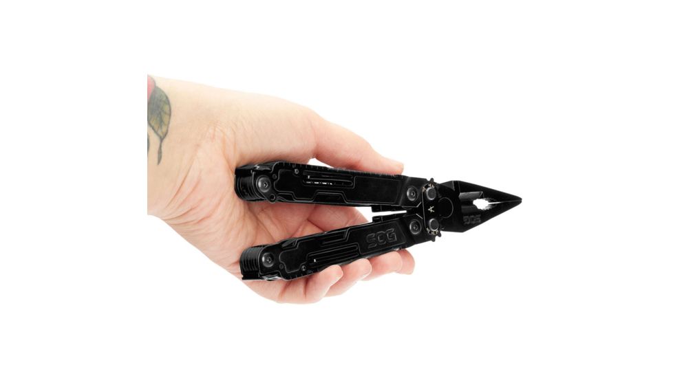SOG Specialty Knives &amp; Tools Poweraccess Deluxe, Black - PA2002-CP