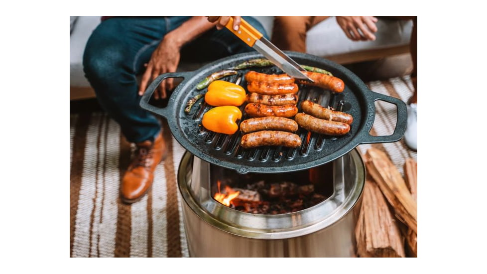 Solo Stove Bonfire Cast Iron Grill Top and Hub, Stainless Steel, Cast Iron Black, Medium, SSBON-COOKING-BUNDLE