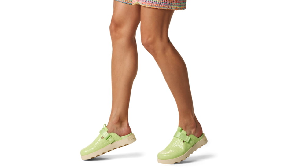 Sorel VIIbe Clog - Womens, Luminous Lime/Honey White, 10.5, 2030521-382-10.5