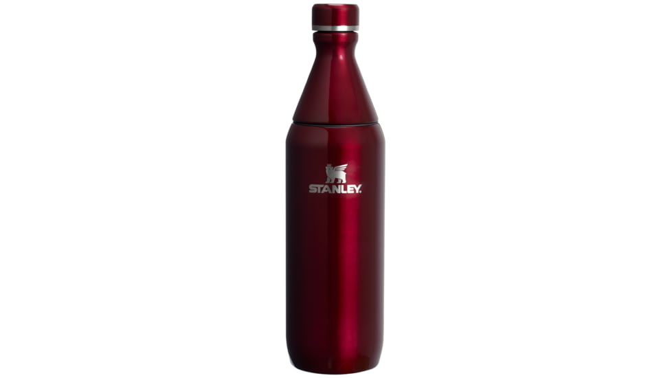 Stanley The All Day Slim 20 oz Bottle, Garnet Shine, 20 oz / 0.59 L, 10-12069-078
