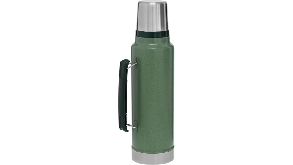 Stanley The Legendary Classic 1.4L Bottle, Hammertone Green, 1.5 QT/1.4 L, 10-11347-001