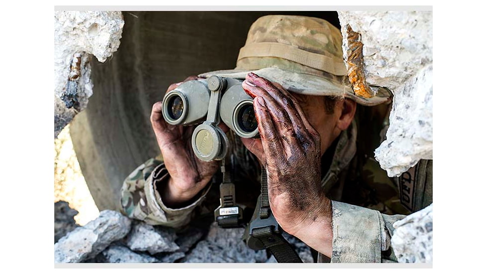 Steiner 8x30mm M30r Military Porro Prism Binoculars with Mil Ranging Reticle, NBR Long Life Rubber Armoring, OD Green, 2640