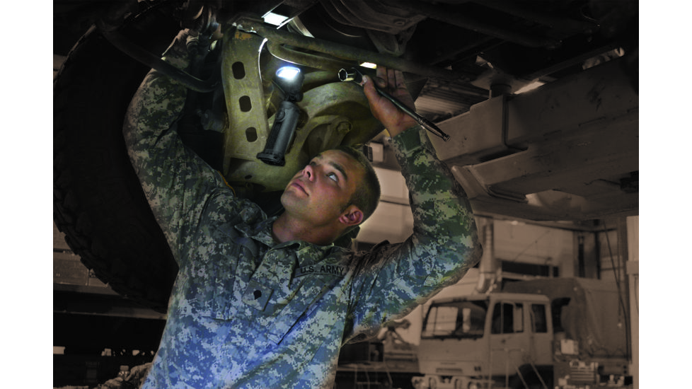 Streamlight Knucklehead Multi-Purpose Worklight, 200 Lumen, Division 2, 100V Ac Charge Cord, Black, 90605