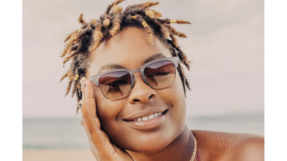 Sunski Cambria Sunglasses, Navy Frame, Amber Lens, SUN-CB-NAM