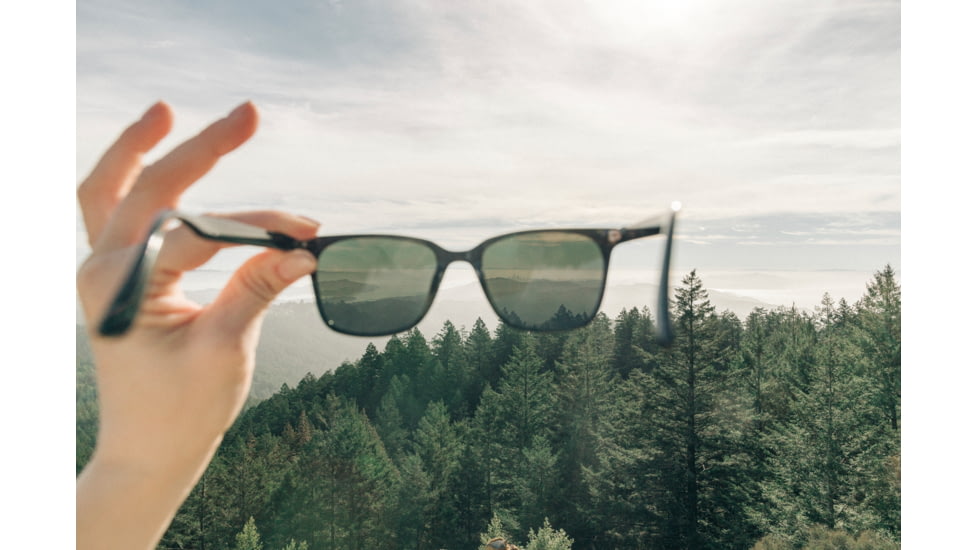 Sunski Ventana Sunglasses, Black Frame, Forest Lens, SUN-VE-BFO