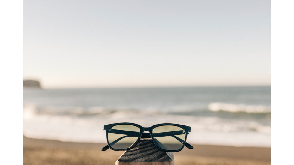 Sunski Ventana Sunglasses, Black Frame, Forest Lens, SUN-VE-BFO