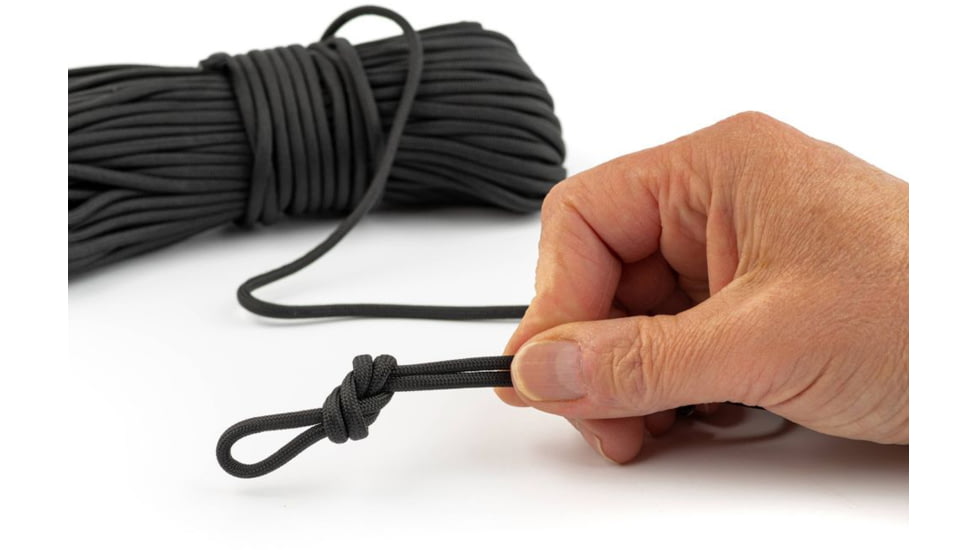 Survive Outdoors Longer 550 Paracord, 100 ft with Carabiner, Black, 0140-0039