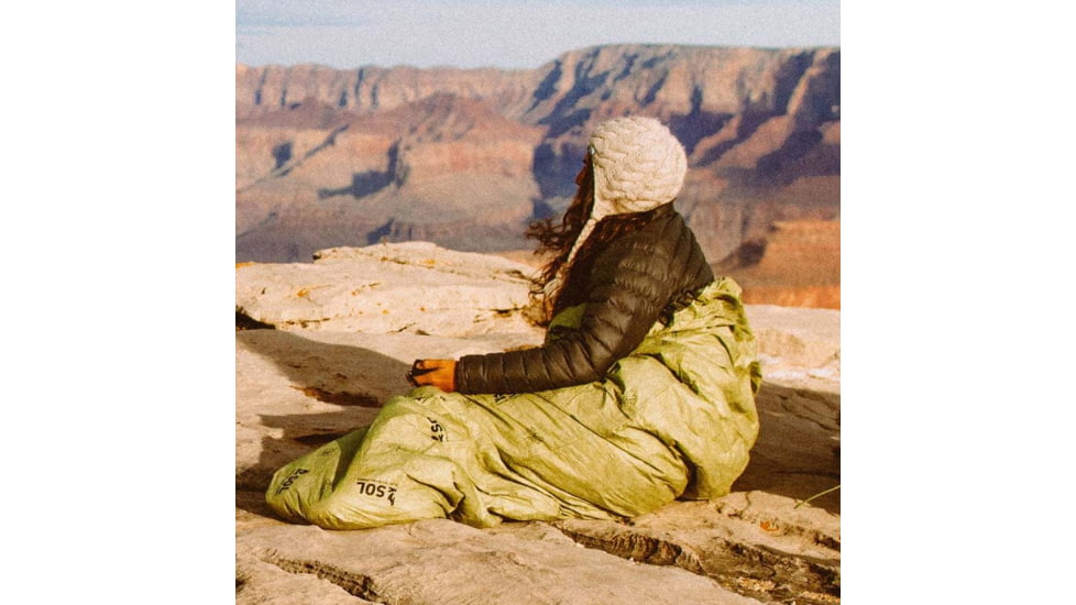 Survive Outdoors Longer Escape Bivvy With Hood, Green, 0140-1236