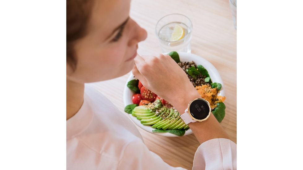 Suunto 3 Fitness - Robust and Smart Fitness Watch, Gold SS050053000