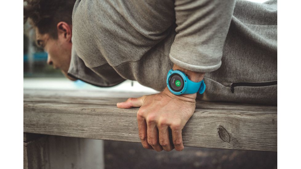 Suunto Spartan Trainer Wrist HR Sports Watch, Blue SS023002000