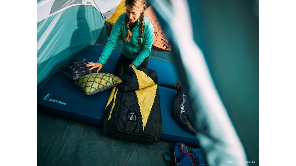 Therm-a-Rest MondoKing 3D, Marine Blue, Large, 10761