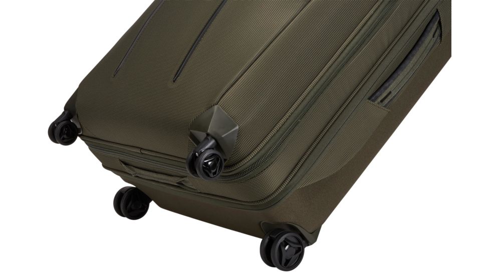 Thule Crossover 2 Spinner, Forest Night, 76cm/30in, 3204039