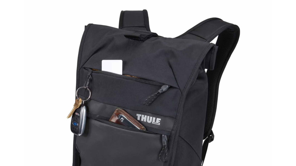 Thule Paramount Commuter 18L Backpack, Black, 3204729