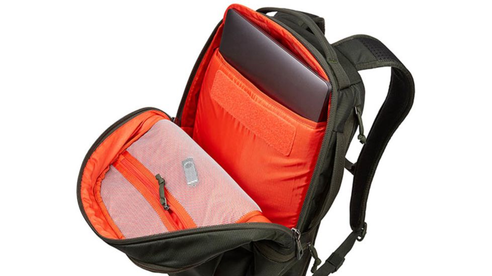 Thule Subterra Backpack, Dark Forest, 30L, 3204054