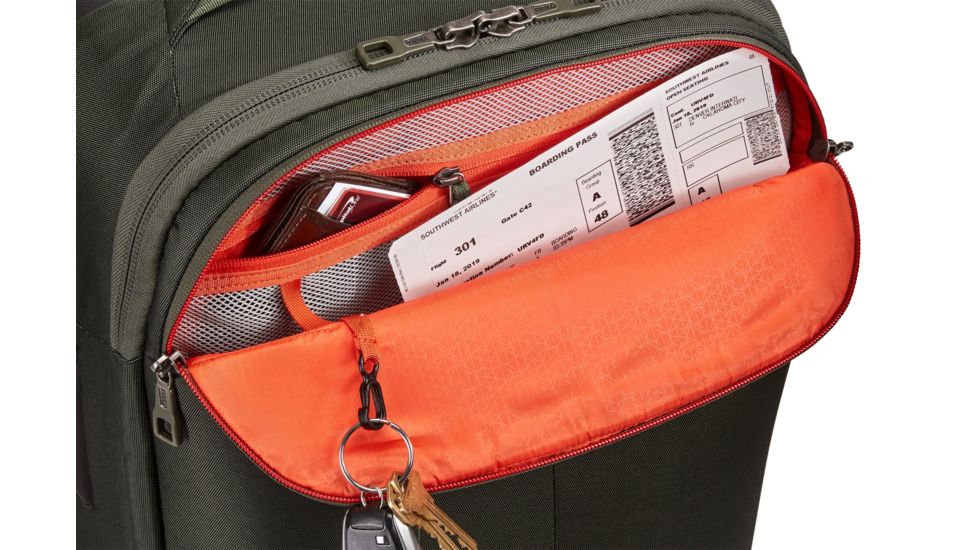 Thule Subterra Carry On Spinner, Dark Forest, 3203918