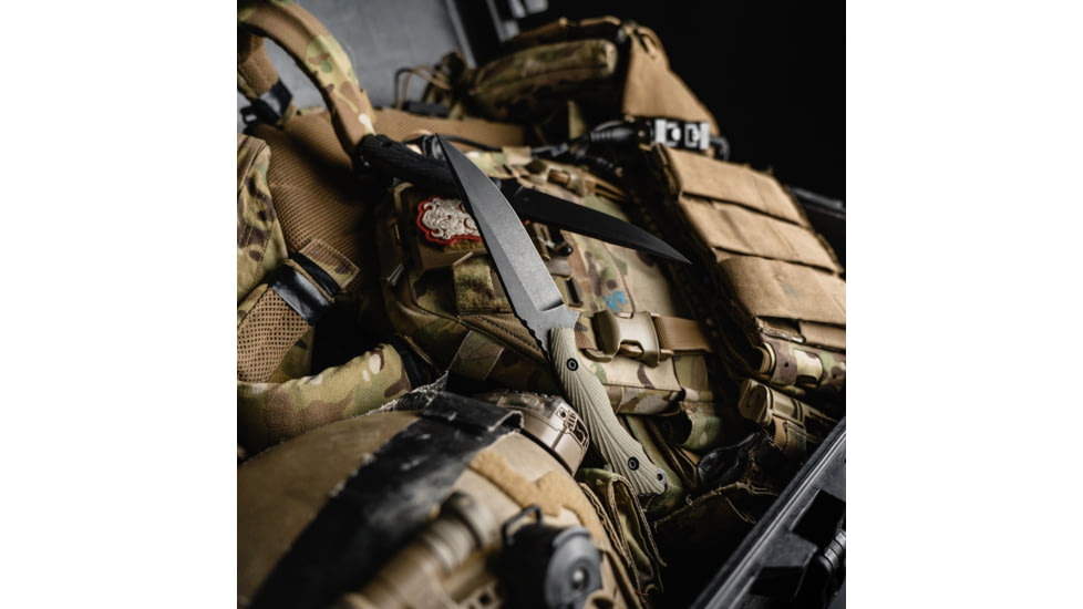 Toor Knives Raven Fixed Blade Knife, 5.5 in CPM 3V Blade, G10 Carbon Handle, Raven-Carbon