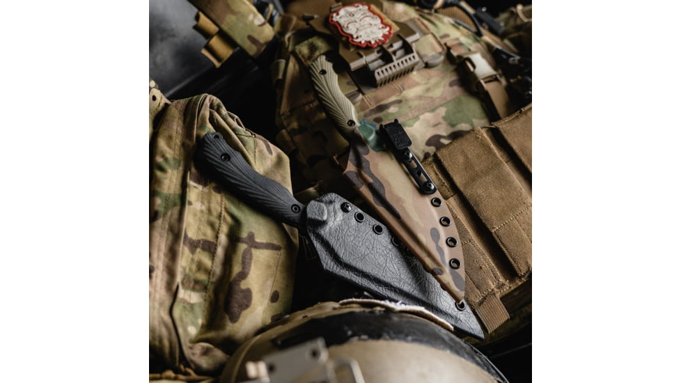 Toor Knives Raven Fixed Blade Knife, 5.5 in CPM 3V Blade, G10 Carbon Handle, Raven-Carbon