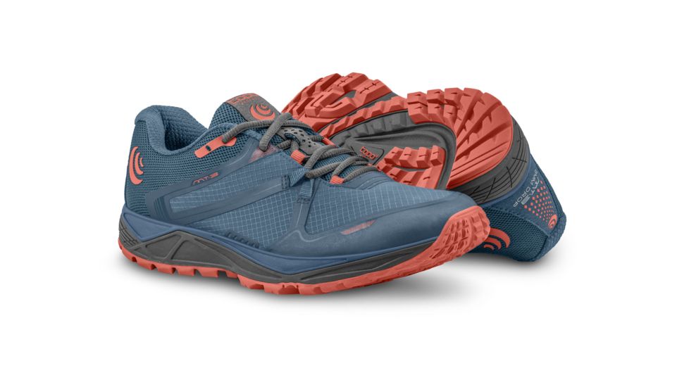 Topo Athletic MT-3 - Womens, Blue / Coral, Medium, 9, W031-090-BLUCOR