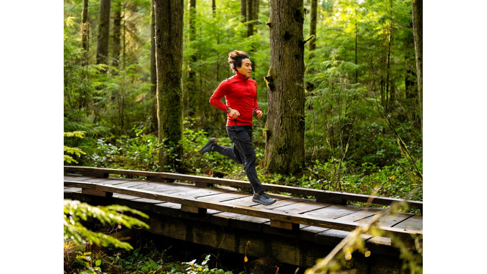 Topo Athletic MT-5 Running Shoes - Mens, Black/Charcoal, 8, M072-080-BLKCHA