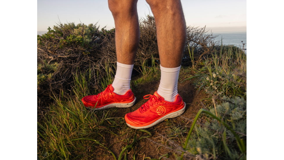 Topo Athletic Pursuit 2 Road Running Shoes - Mens, Orange/Yellow, 11, M077-110-ORGYEL