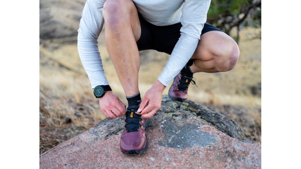 Topo Athletic Runventure 4 Trailrunning Shoes - Mens, Garnet/Black, 10.5, M055-105-GARBLK