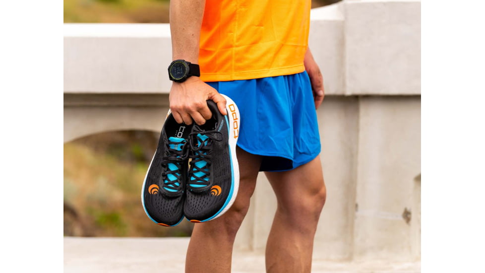 Topo Athletic Specter Road Running Shoes - Mens, Black/Blue, 12.5, M058-125-BLKBLU