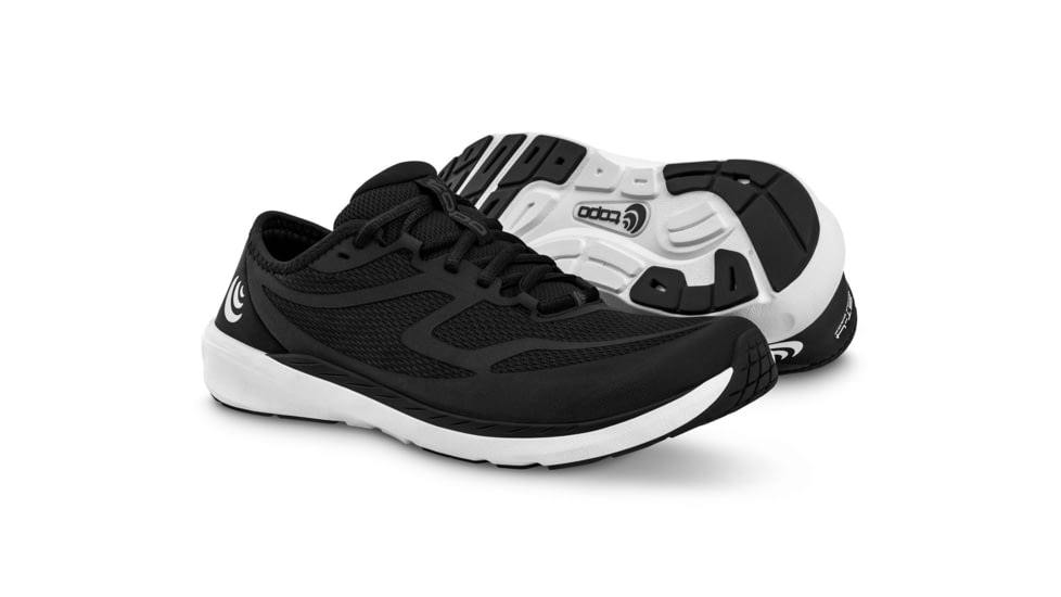 Topo Athletic ST-4 Trailrunning Shoe - Womens, Black/White, 6, W050-060-BLKWHT