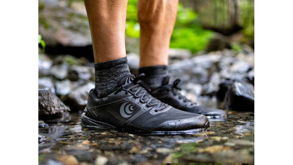 Topo Athletic Terraventure 4 WP Hiking Boots - Mens, Black/Charcoal, 12.5, M067-125-BLKCHA