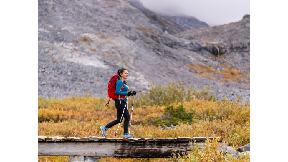 Topo Athletic Trailventure 2 Hiking Boots - Womens, Teal/Coral, 8.5, W053-085-TEACOR