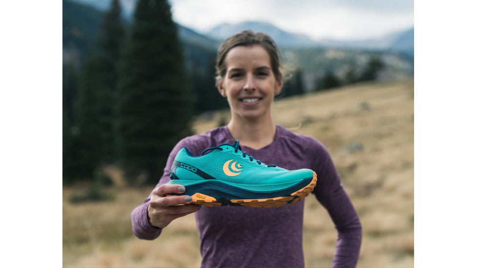 Topo Athletic Ultraventure 3 Road Running Shoes - Womens, Teal/Orange, 7.5, W060-075-TEAORG