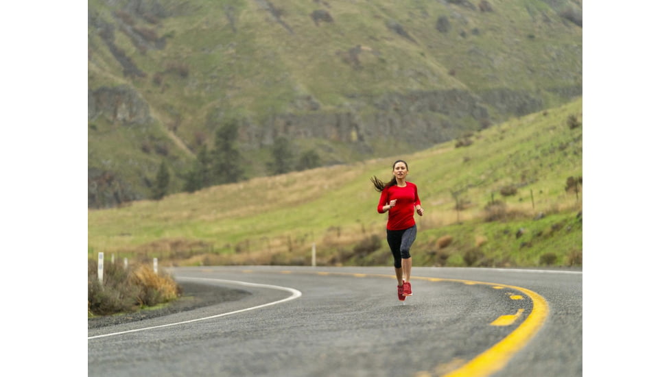 Topo Athletic W-Phantom Trailrunning Shoes - Womens, Red / Coral, 6, W032-060-REDCOR